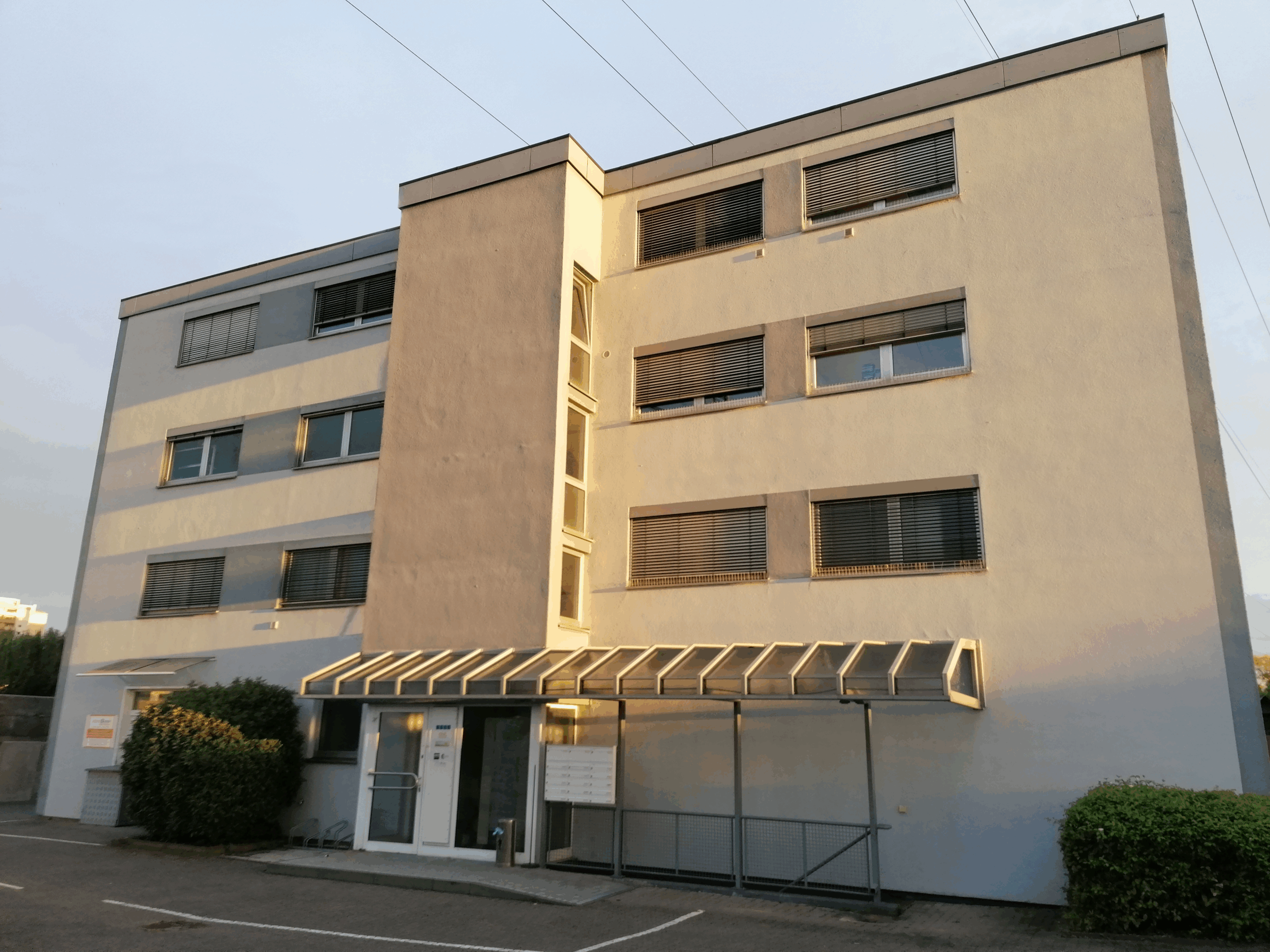 Bürogebäude, Behringstraße 13, Mainaschaff